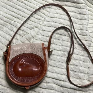 Dooney & Bourke vintage crossbody bag